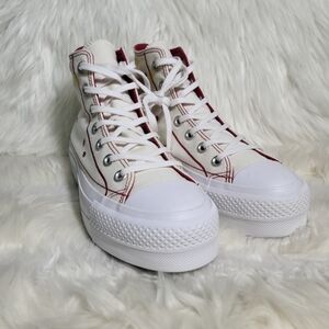 Converse Chuck Taylor All Star High Top White 7 Women / 5 Men NWOB